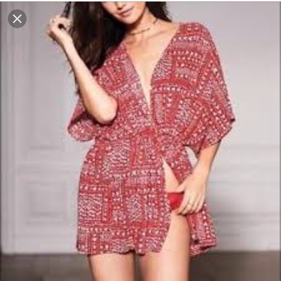 Victoria's Secret Other - NWT!! Victoria’s Secret Hearts Robe
